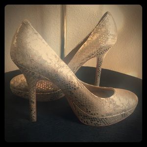 Joan & David gold snakeskin platform heel